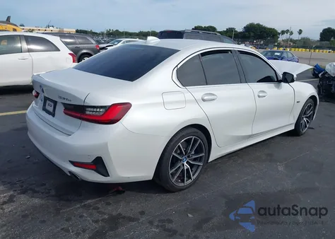 2022 BMW 3 Series 330E from USA, damaged, VIN 3MW5P7J00N8C65682